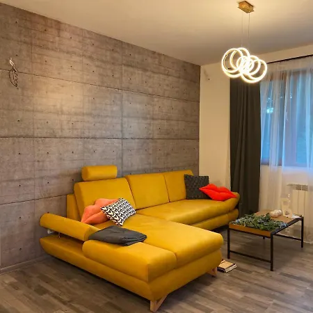 Teddy Hills Velingrad